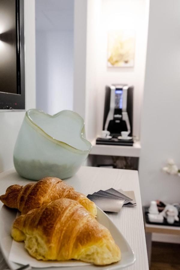 Eighty Four Luxury Rooms Ρώμη Εξωτερικό φωτογραφία