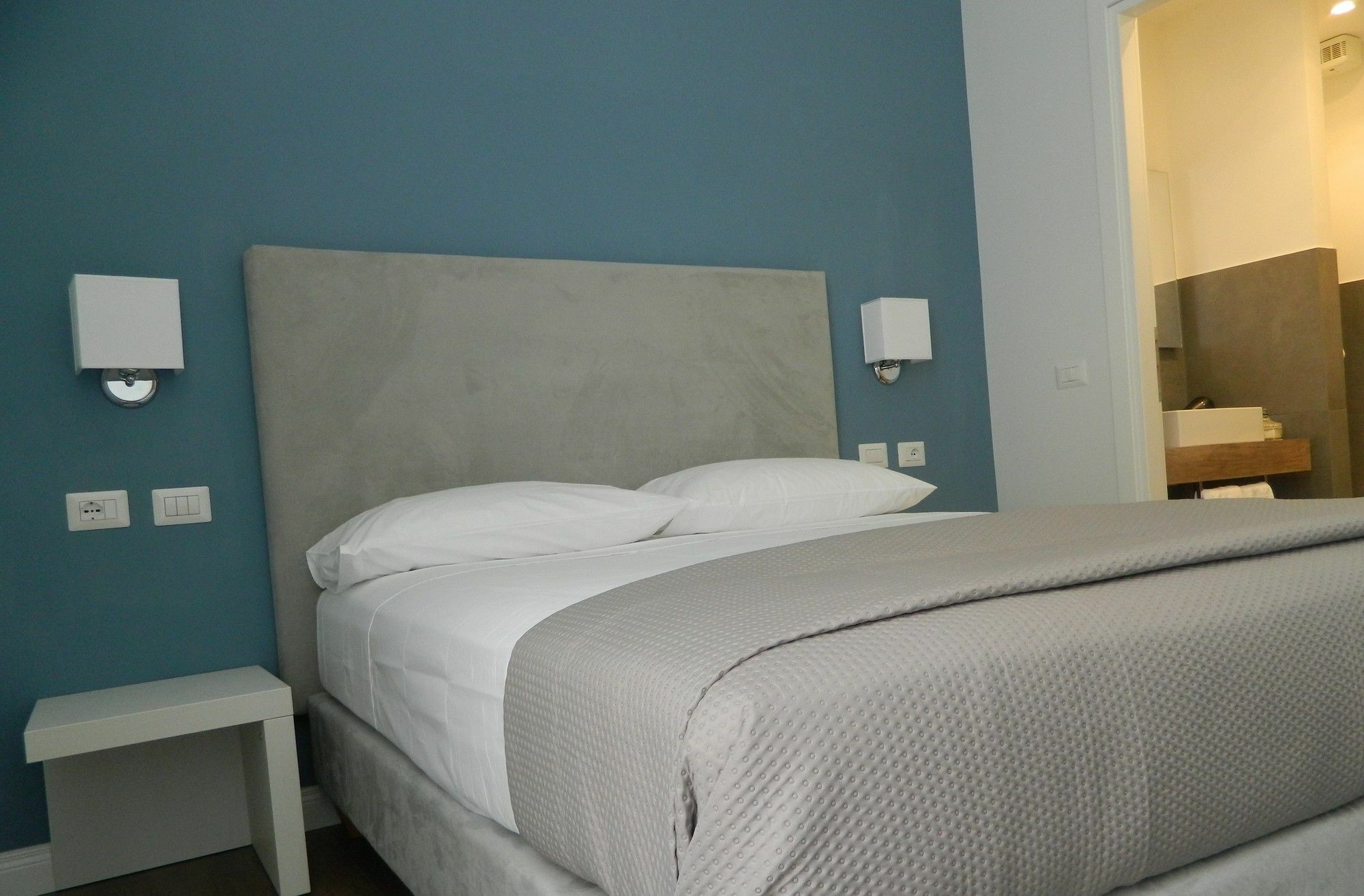 Eighty Four Luxury Rooms Ρώμη Εξωτερικό φωτογραφία
